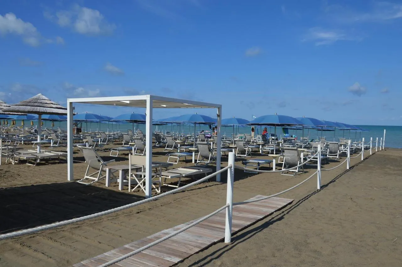 Gemma A Solo 100M. Dal Mare Apartment Marina di Castagneto Carducci Italy